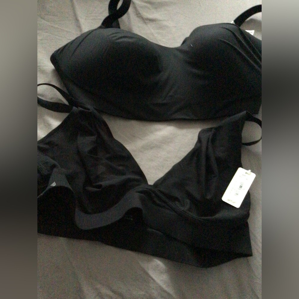 2 Aerie bars. One is wireless-XL. The other is a mesh triangle wireless one-XXL.